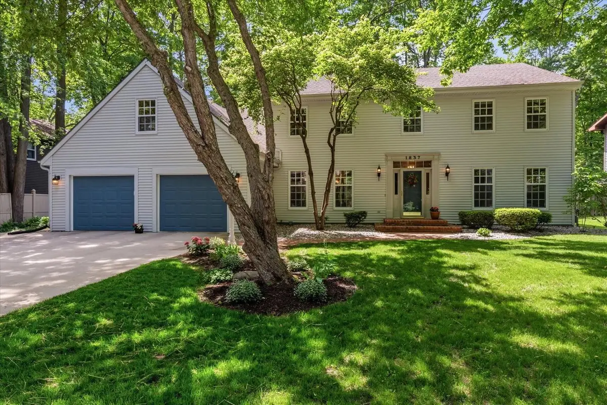 1837 S LEE STREET, Appleton, WI 54915 - #1
