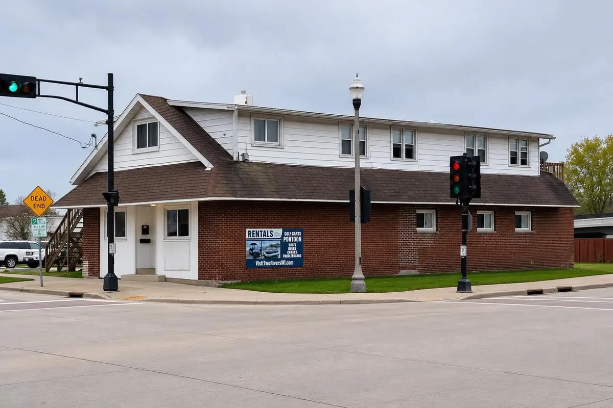 1522 MONROE STREET, Two Rivers, WI 54241 - #1