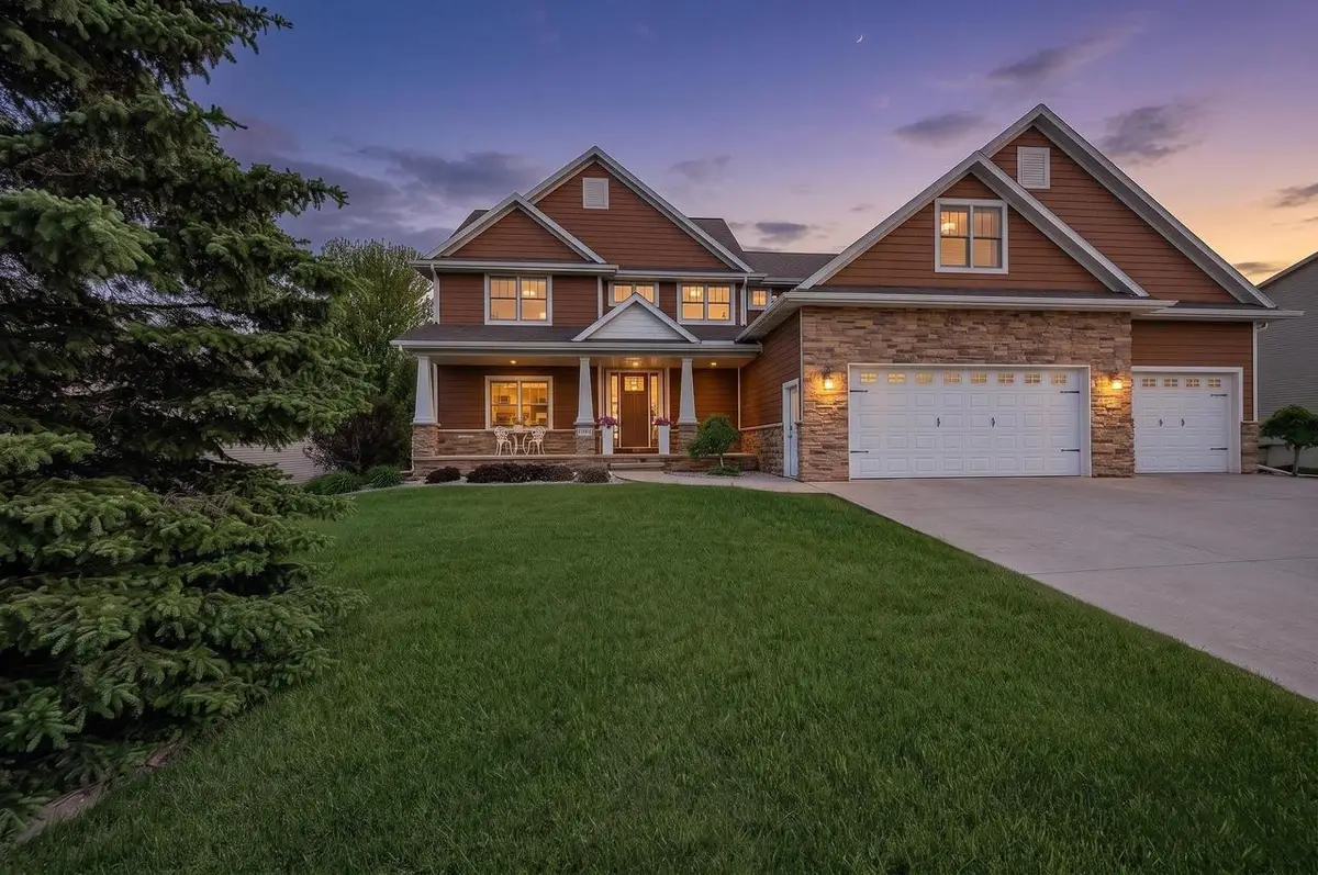 2017 HIGGINS, De Pere, WI 54115 - #1