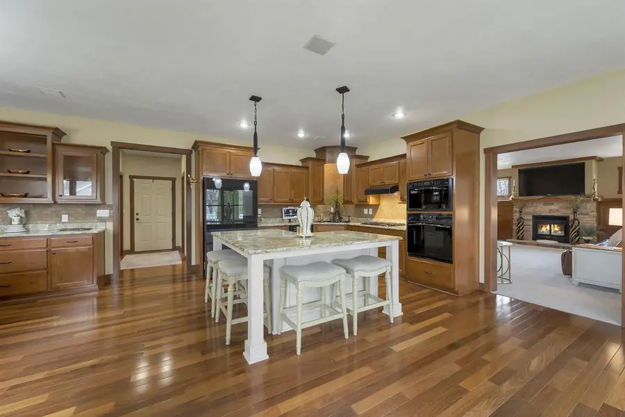 2017 HIGGINS, De Pere, WI 54115 - #3