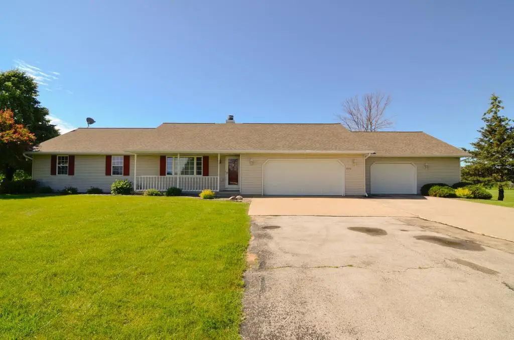 4350 CHAMPION ROAD, New Franken, WI 54229 - #1