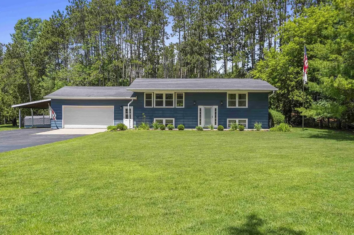 131 DEKARD ROAD, Little Suamico, WI 54141 - #1