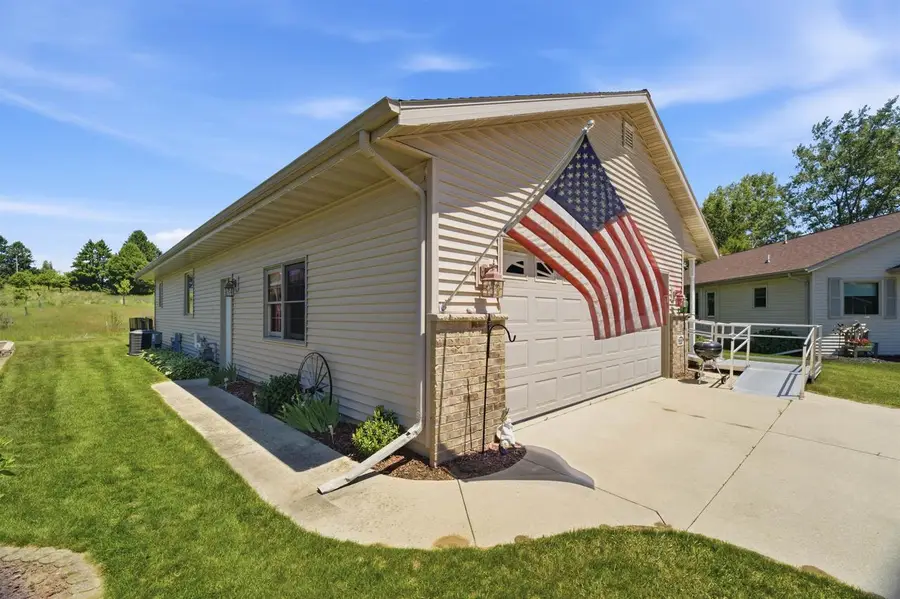 1108 MAHOGANY COURT, Two Rivers, WI 54241 - #3