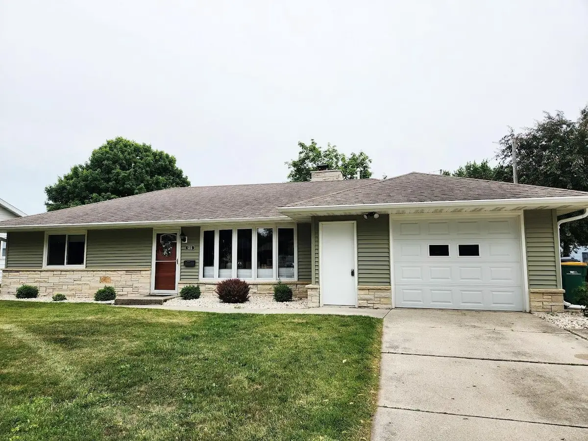 688 W DIVISION STREET, Fond Du Lac, WI 54935 - #1