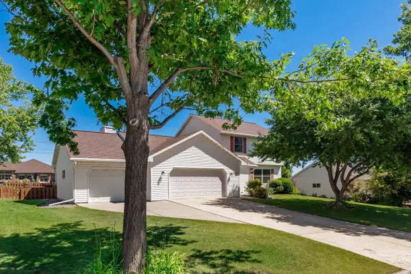 2810 RIVERIDGE LANE, Green Bay, WI 54313