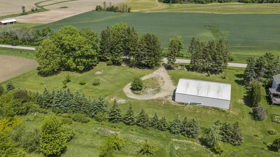 8557 LIBERTY SCHOOL ROAD, Omro, WI 54963 - #2