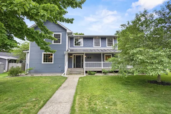 107 W SUMNER STREET, Weyauwega, WI 54983