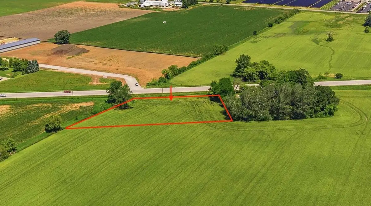 STATE RD 44, Oshkosh, WI 54904 - #1