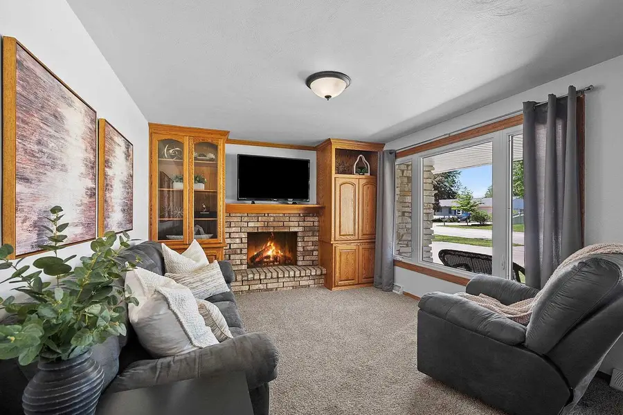 3464 GOLF DRIVE, Green Bay, WI 54311 - #3