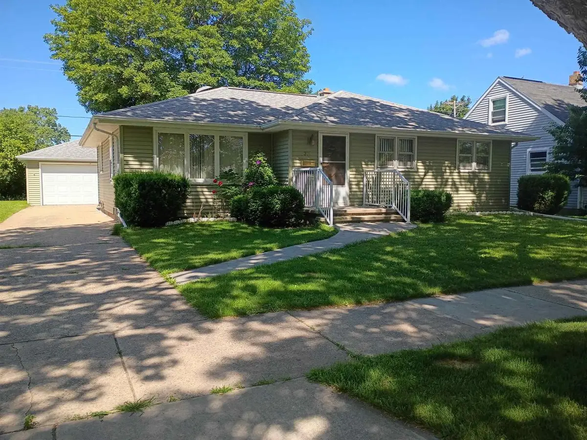 310 S MATTHEW STREET, Kimberly, WI 54136 - #1
