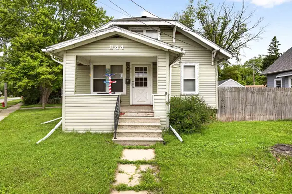 844 APPLETON ROAD, Menasha, WI 54952