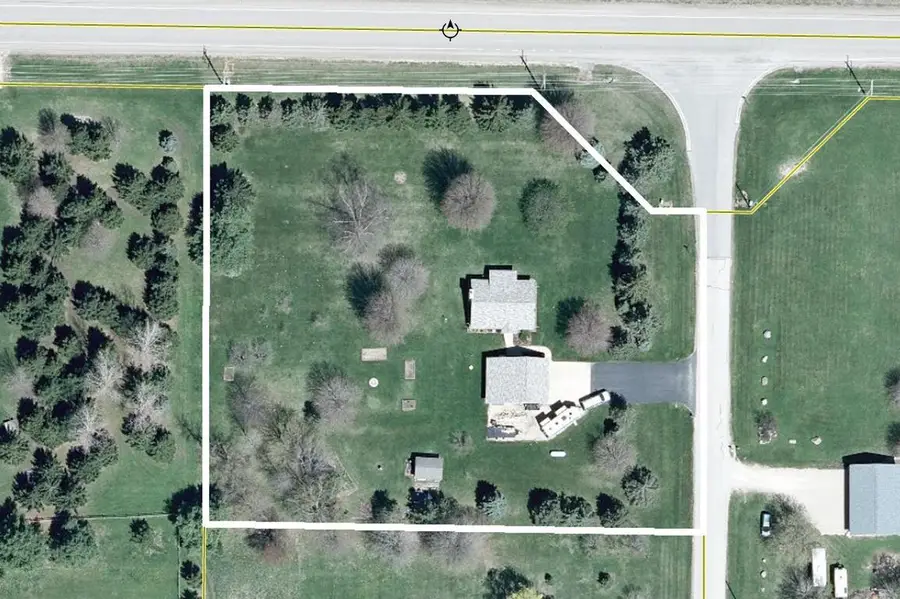 N5277 EVERTS ROAD, New London, WI 54961 - #2