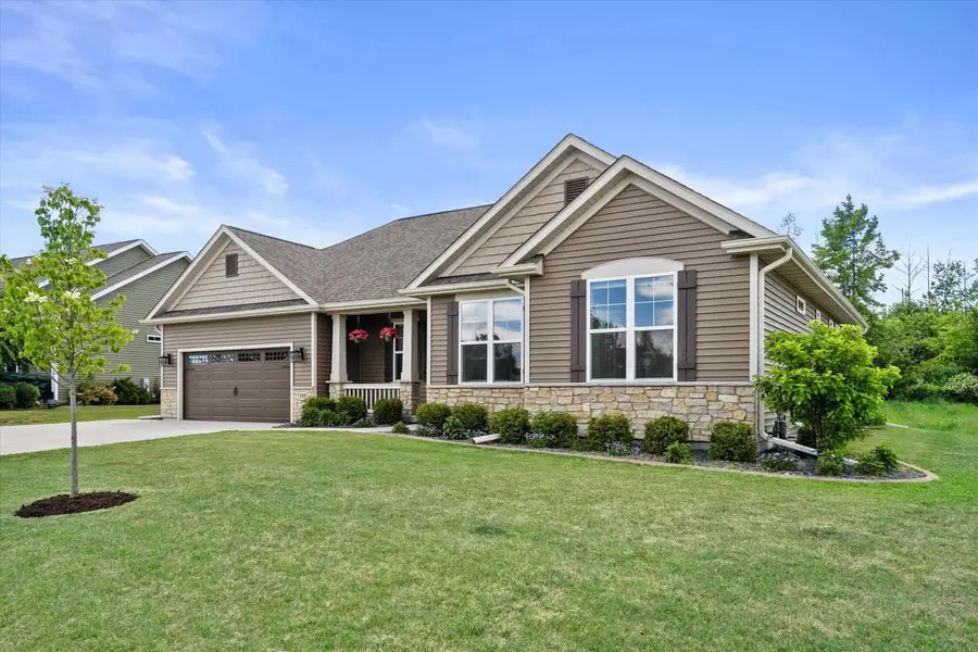 335 DEER MEADOW DRIVE, Fredonia, WI 53021 - #3