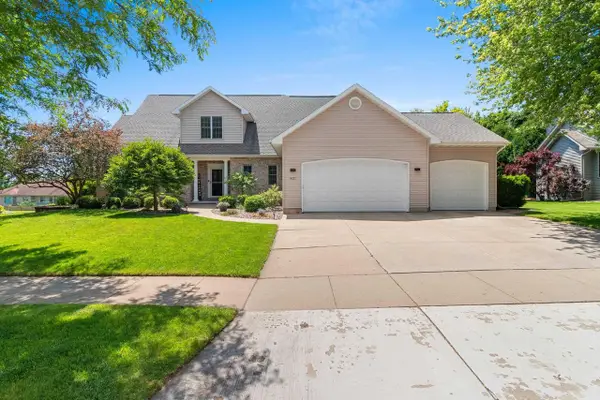 421 E SHEFFIELD LANE, Appleton, WI 54913