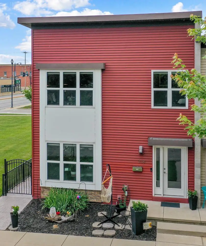 318 N VAN BUREN STREET, Green Bay, WI 54301 - #1