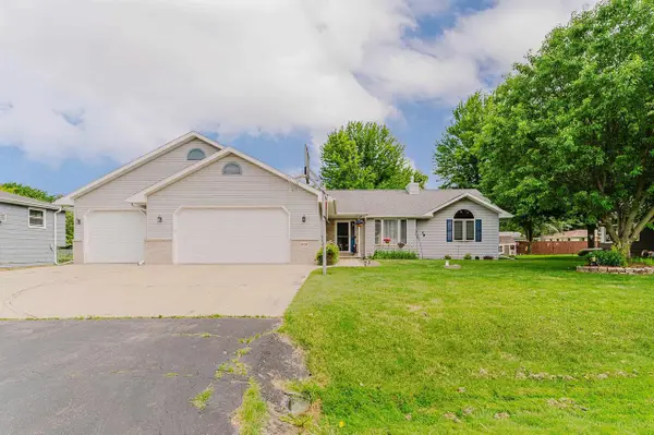 620 COURTLAND AVENUE, Oshkosh, WI 54901
