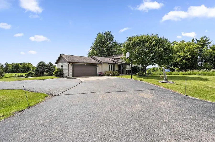 N951 RUPPEL COURT, Dale, WI 54931 - #3