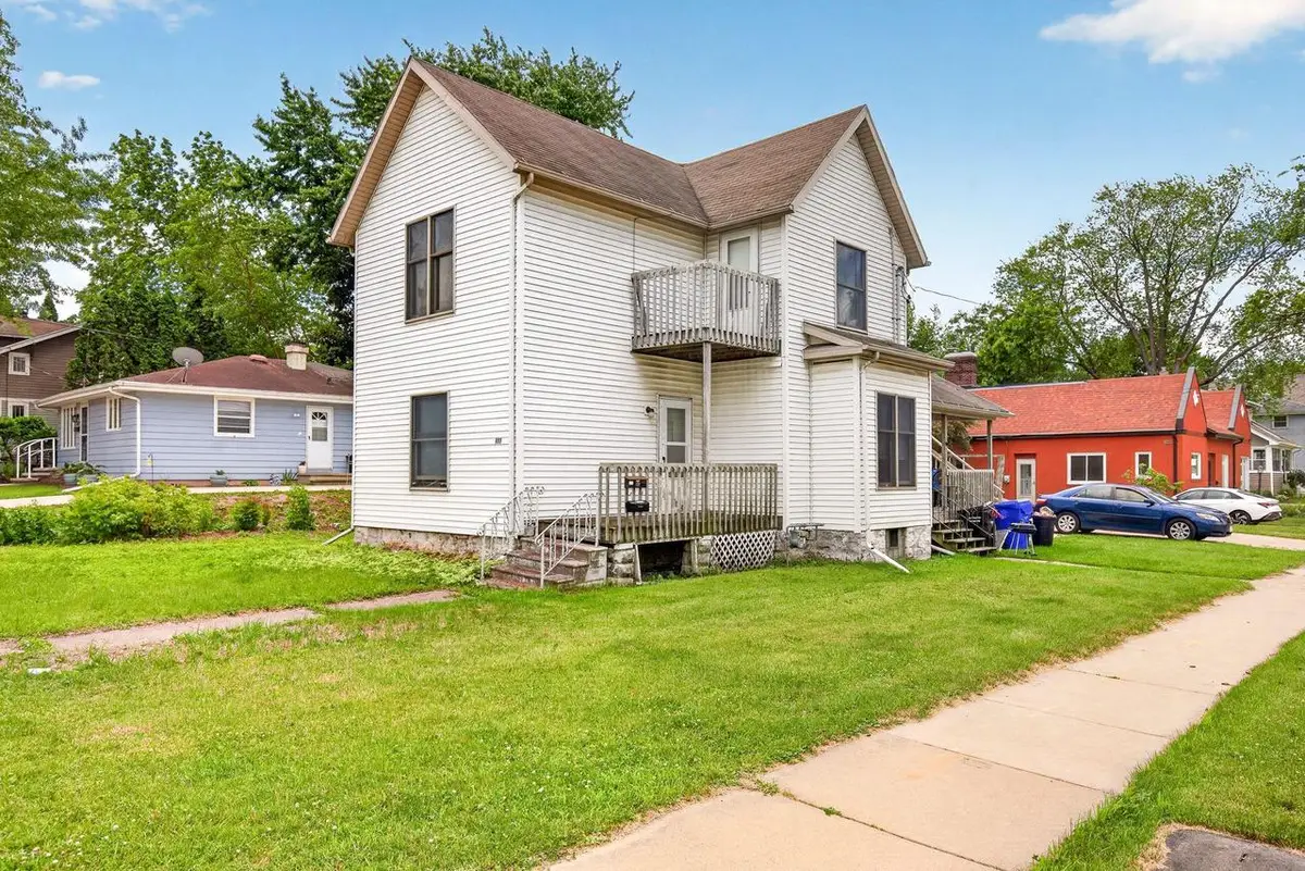 603 S MEMORIAL DRIVE, Appleton, WI 54914 - #1