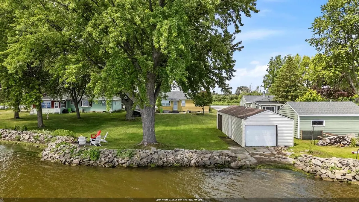 N9363 LAKESHORE DRIVE, Van Dyne, WI 54979 - #1