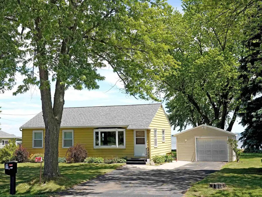 N9363 LAKESHORE DRIVE, Van Dyne, WI 54979 - #2