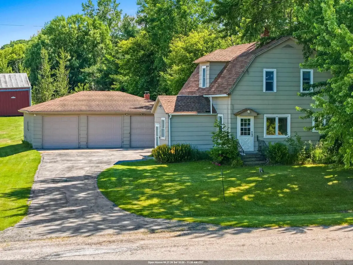 6104 BADER ROAD, Luxemburg, WI 54217 - #1