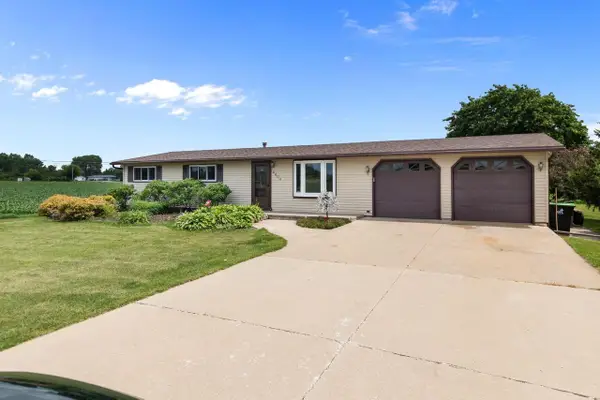 4400 COUNTY ROAD T, Oshkosh, WI 54904