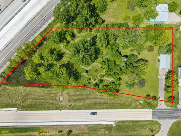 3620 W CAPITOL DRIVE, Appleton, WI 54914