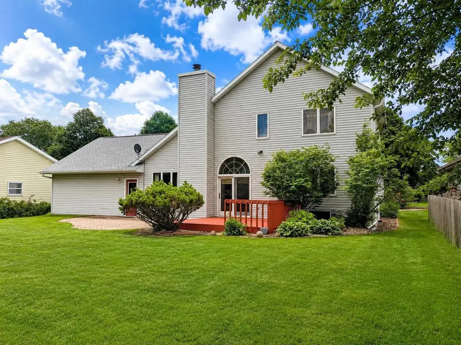 3529 N MORRISON STREET, Appleton, WI 54911 - #3