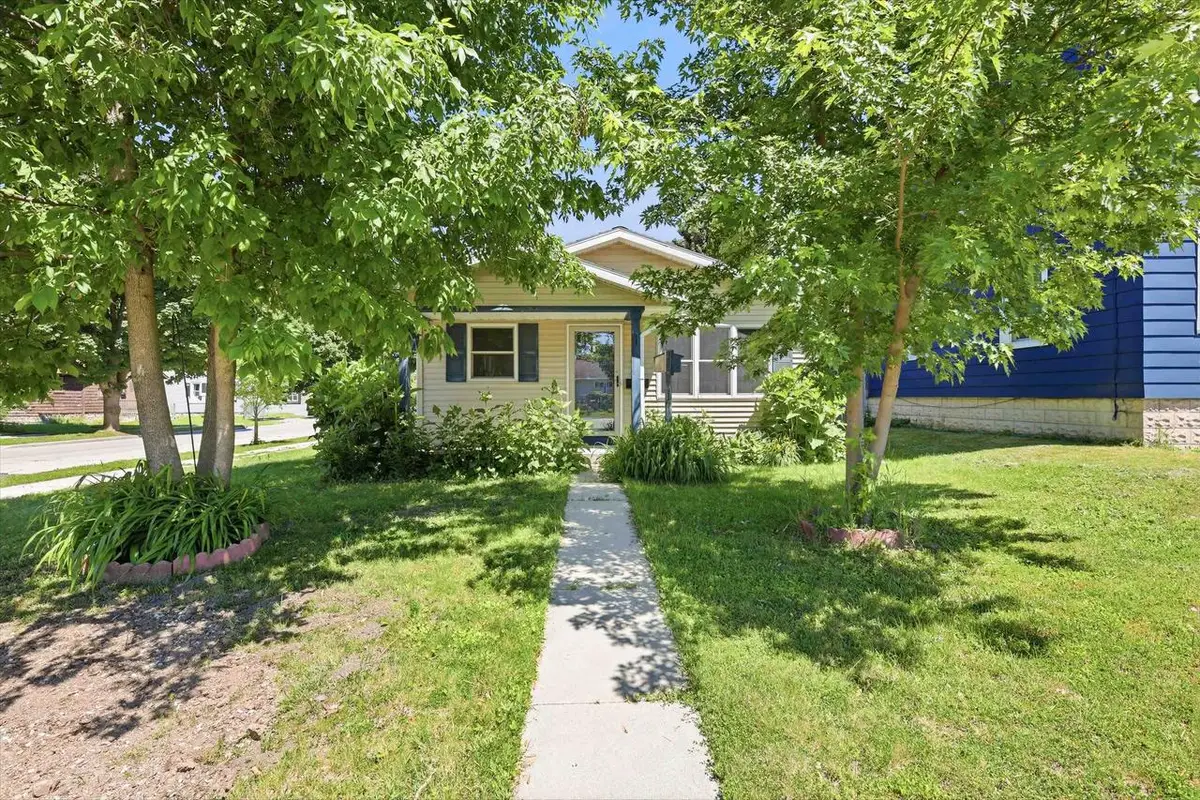 2224 GEELE AVENUE, Sheboygan, WI 53083 - #1