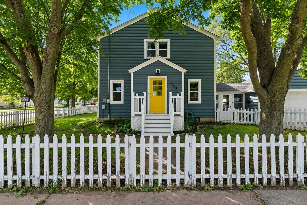 703 HARRISON STREET, Green Bay, WI 54303 - #1