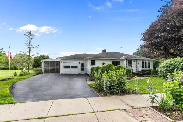 304 E MARY STREET, Black Creek, WI 54106