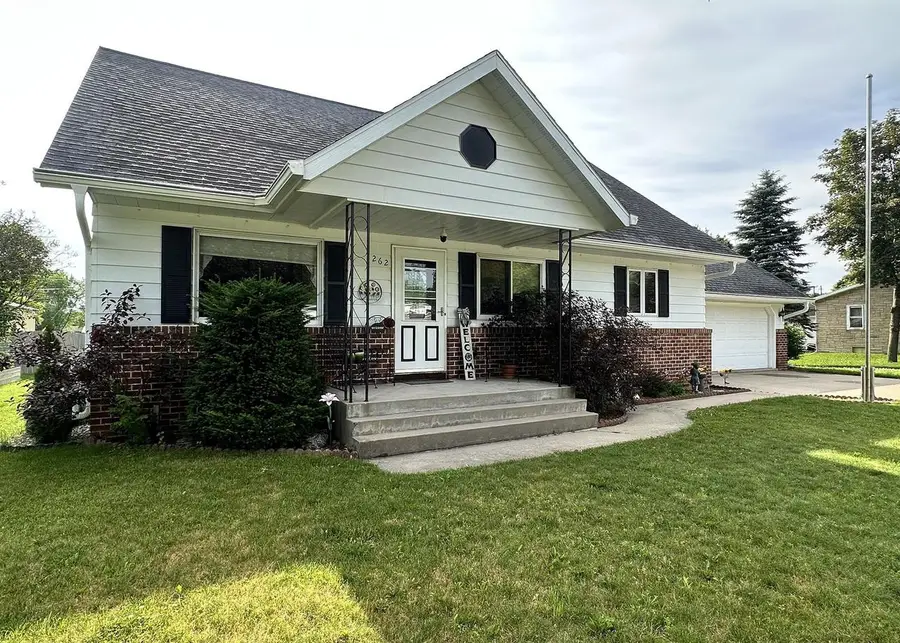 262 PARK AVENUE, Oconto Falls, WI 54154 - #2