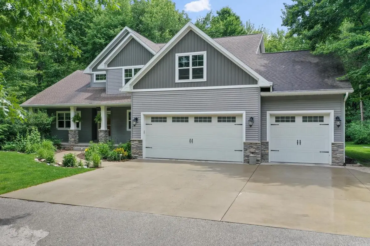 3764 HALLERS CREEK ROAD, Suamico, WI 54313 - #1
