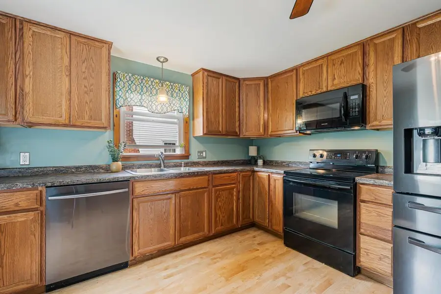 1412 W SPRING STREET, Appleton, WI 54914 - #2