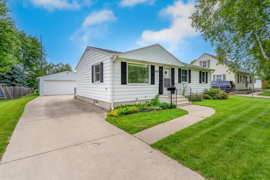 2507 GREENWALD STREET, Green Bay, WI 54301 - #3