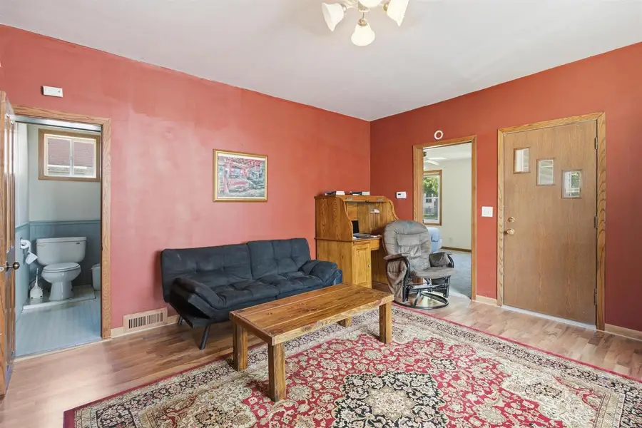 915 W HAWES AVENUE, Appleton, WI 54914 - #3