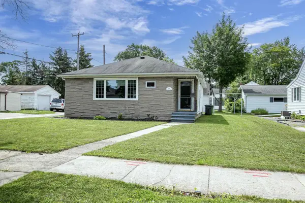 209 E 2ND STREET, Kimberly, WI 54136