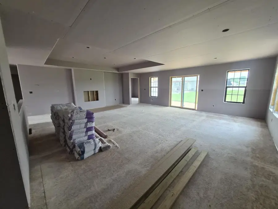 1041 MAPLE VISTA COURT, Seymour, WI 54165 - #2