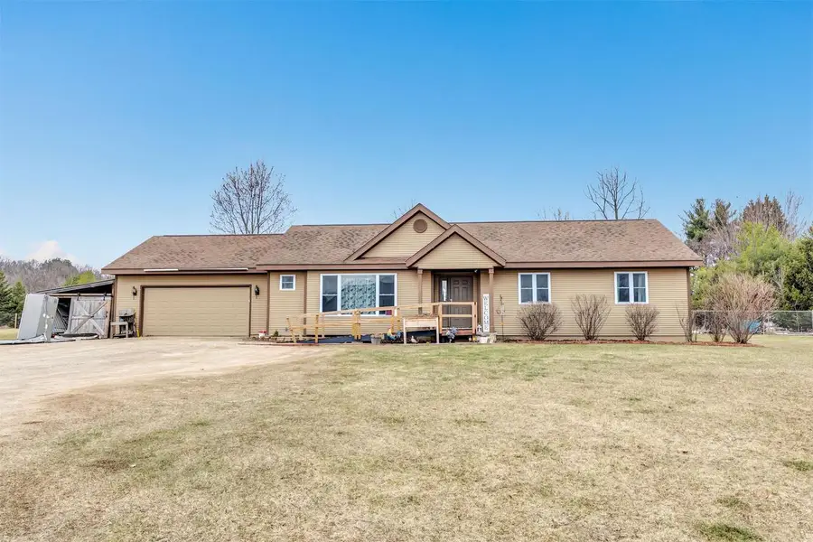 801 SIMON STREET, Wild Rose, WI 54984 - #2