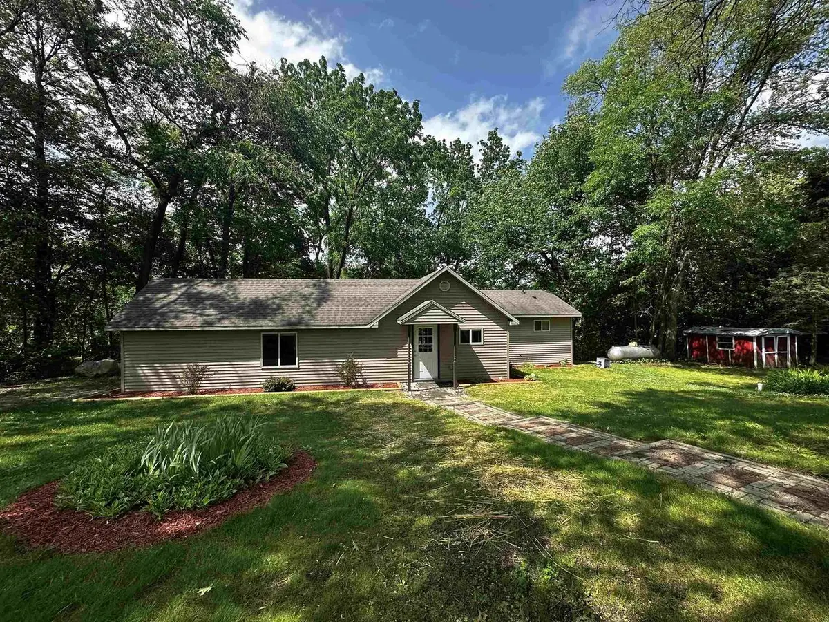 N2003 COUNTY ROAD K, Waupaca, WI 54981 - #1