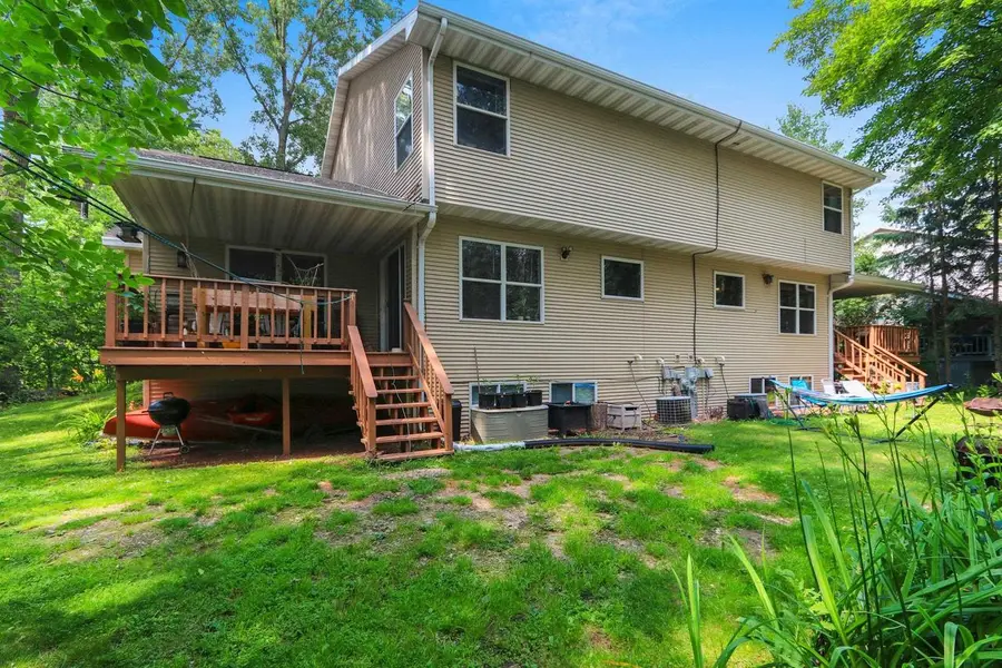 1637 GABERTFIELD COURT, Suamico, WI 54173 - #2