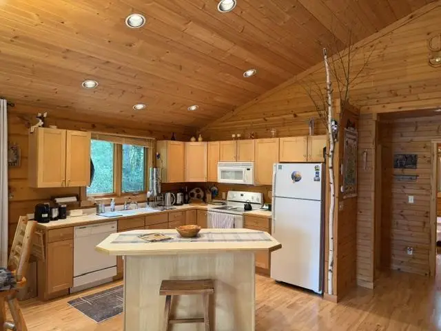 N17046 GREENSTONE DRIVE, Pembine, WI 54156 - #3