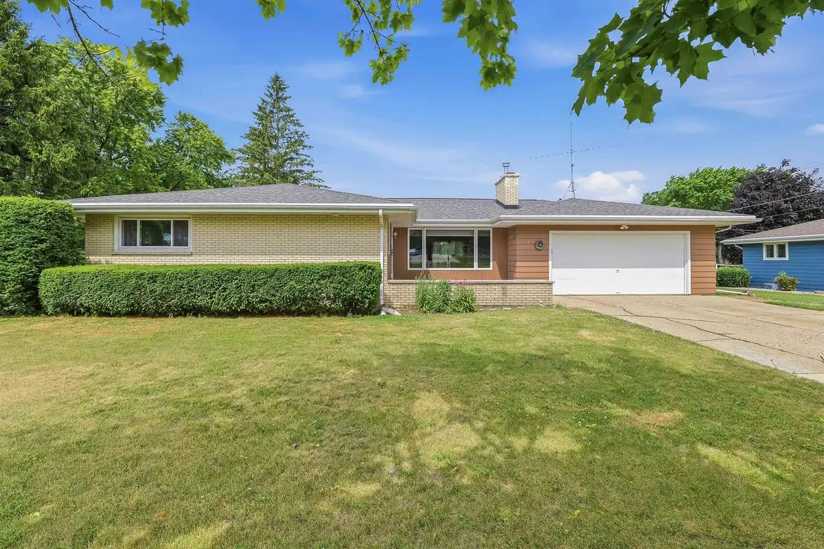 872 S PARK AVENUE, Fond Du Lac, WI 54935 - #1