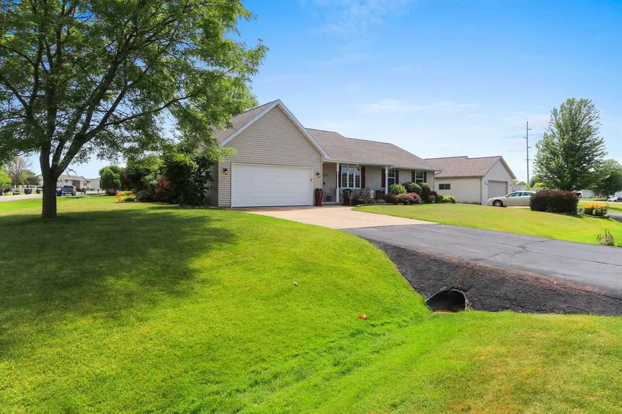 W2309 BRIARWOOD DRIVE, Appleton, WI 54915 - #2