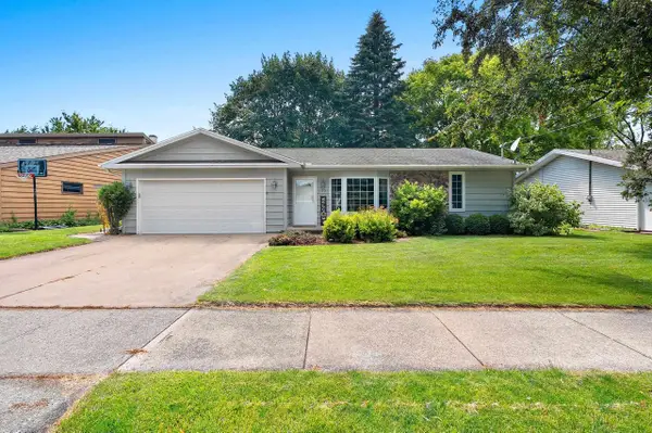 1001 S ARLINGTON STREET, Appleton, WI 54915