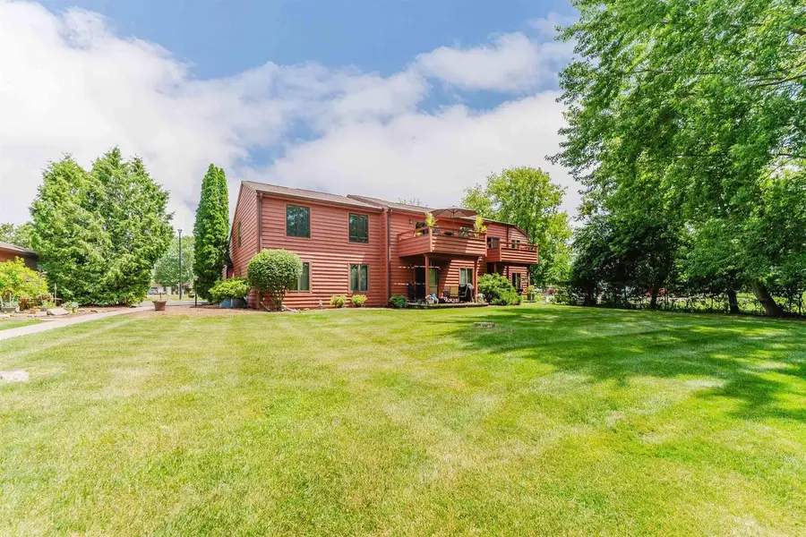 2250 MEADOWBROOK COURT  #UNIT C, Oshkosh, WI 54904 - #3
