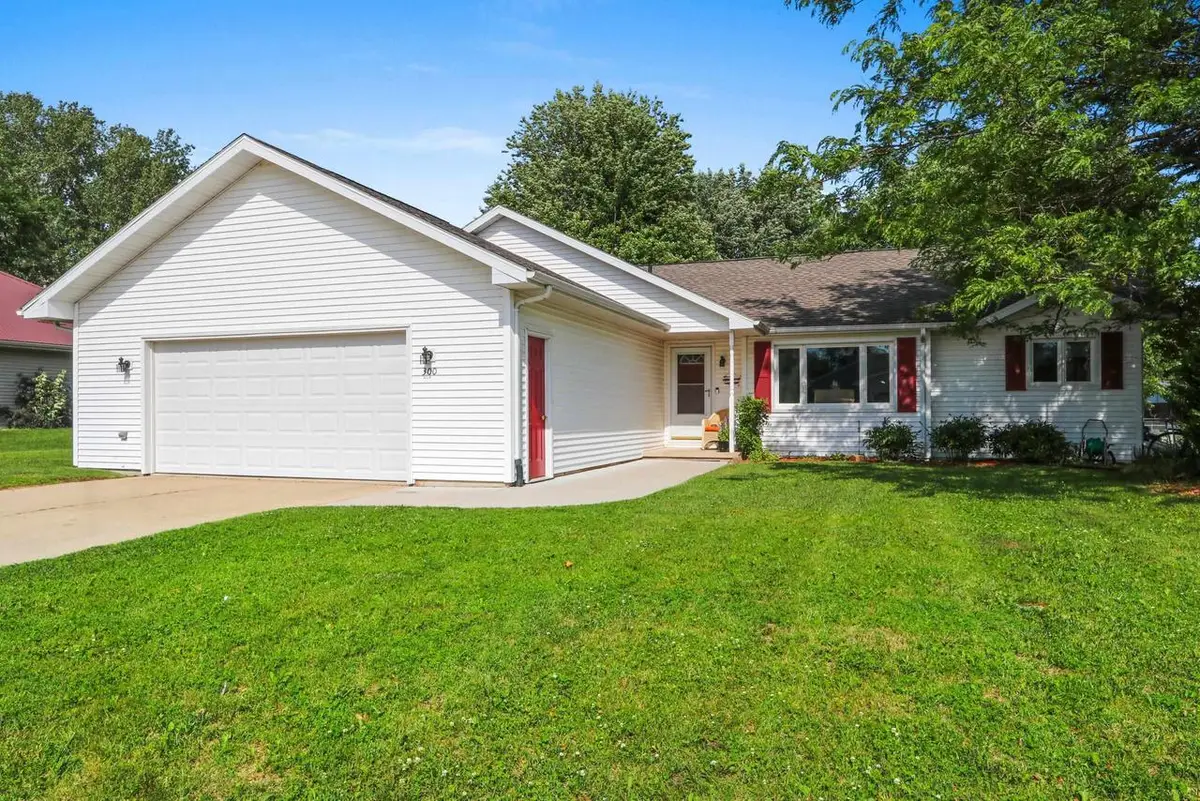 300 ROSEMARY DRIVE, Pulaski, WI 54162 - #1