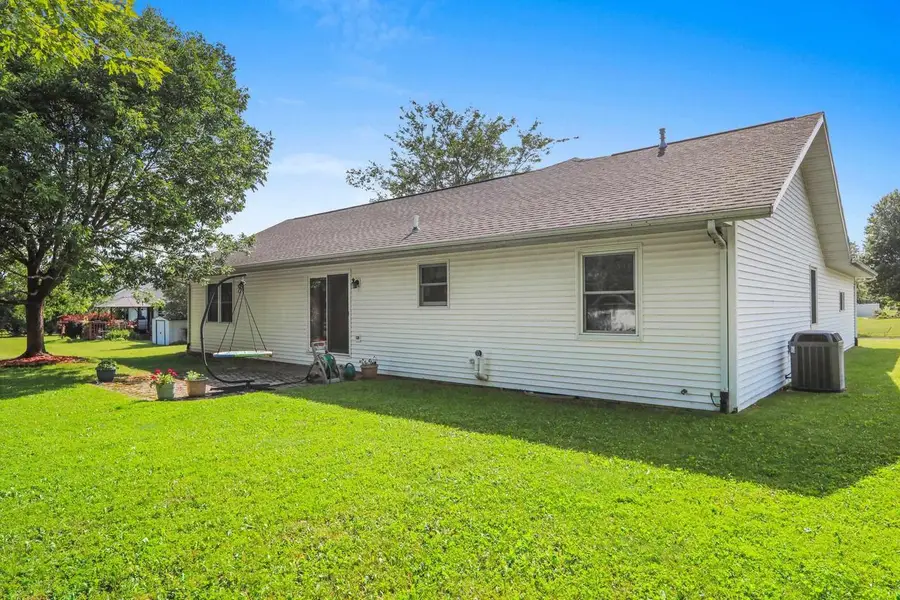 300 ROSEMARY DRIVE, Pulaski, WI 54162 - #3