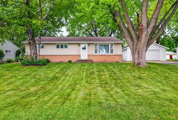 1512 N REXFORD STREET, Appleton, WI 54914