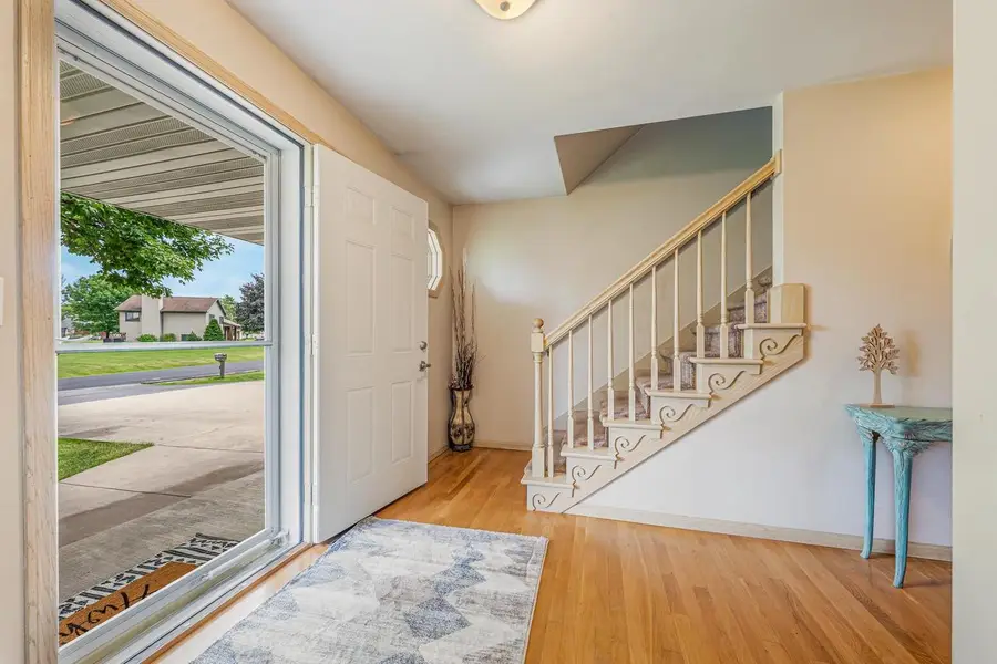 2767 OAKWOOD CIRCLE, Oshkosh, WI 54904 - #3